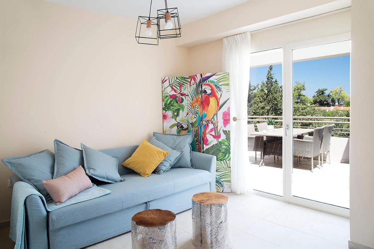 Lotos - Luxury Kounoupidhiana